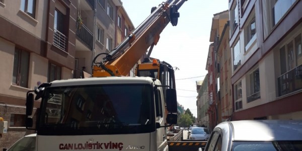 Eskişehir Sepetli Platform Vinç İle Dar Sokakta Yüksek Katlı Bina Çalışması